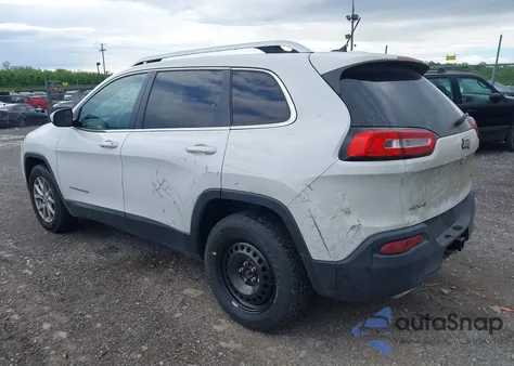 2015 Jeep Cherokee Latitude из США, поврежденный, VIN 1C4PJMCS2FW502580